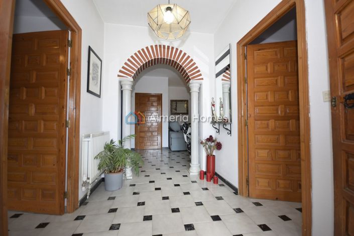 Image No.16-4 Bed Villa for sale