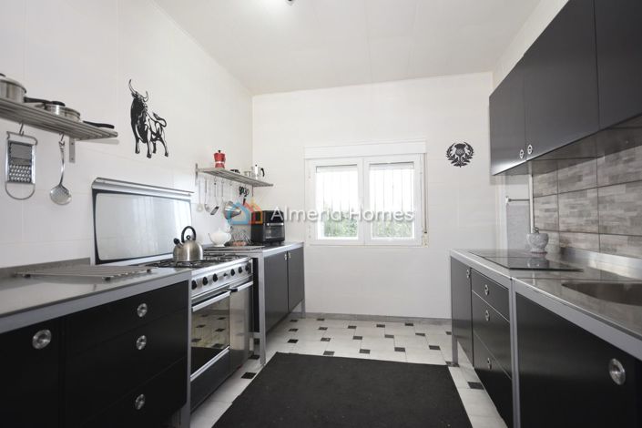 Image No.19-4 Bed Villa for sale