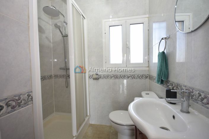 Image No.22-4 Bed Villa for sale