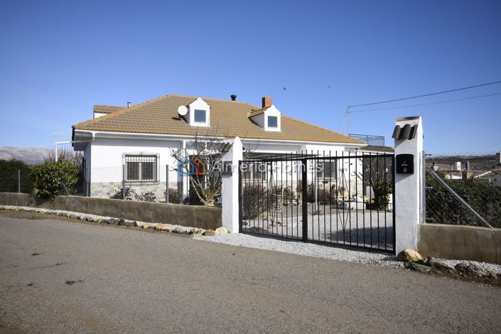 Image No.28-4 Bed Villa for sale