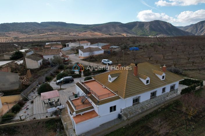 Image No.30-4 Bed Villa for sale