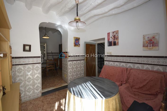 Image No.2-3 Bed Townhouse for sale