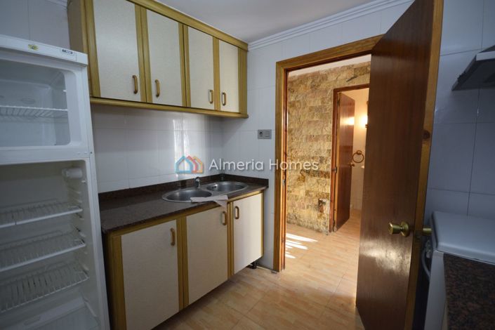 Image No.5-3 Bed Townhouse for sale