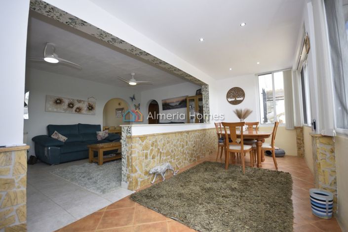 Image No.17-4 Bed Villa for sale