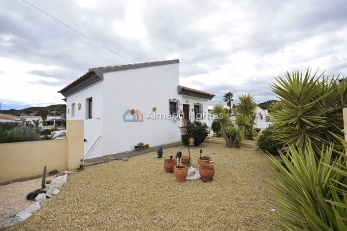 Image No.11-2 Bed Villa for sale