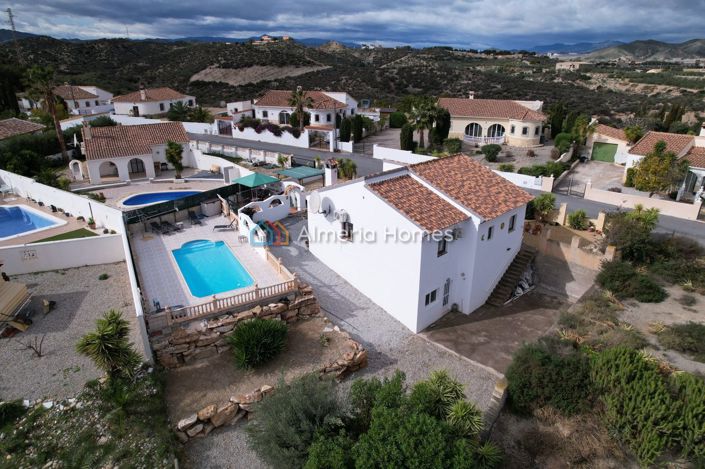 Image No.5-2 Bed Villa for sale