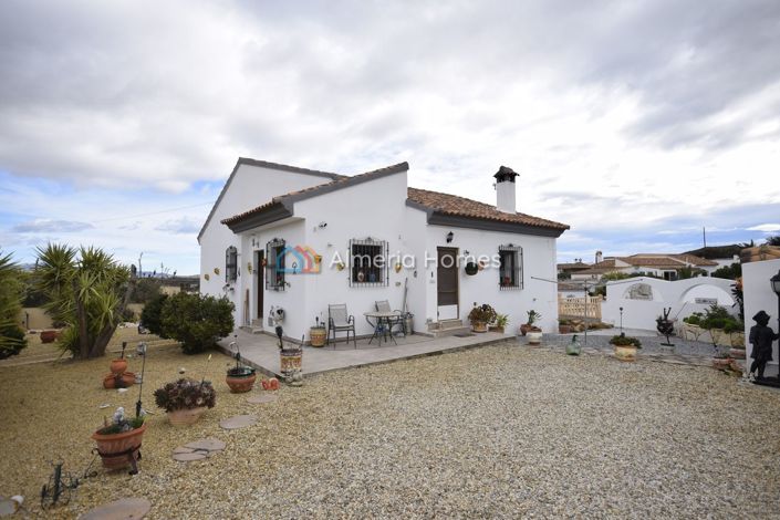 Image No.10-2 Bed Villa for sale