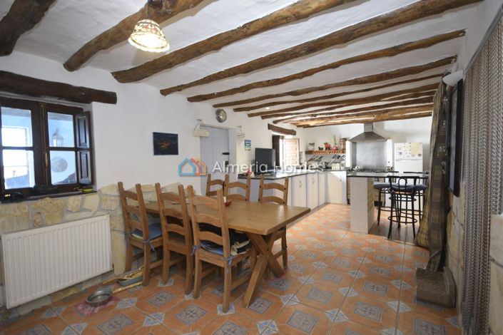 Image No.11-5 Bed Country House for sale