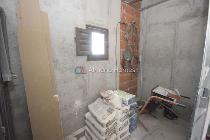 Image No.30-5 Bed Country House for sale