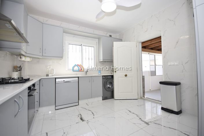 Image No.16-4 Bed Villa for sale