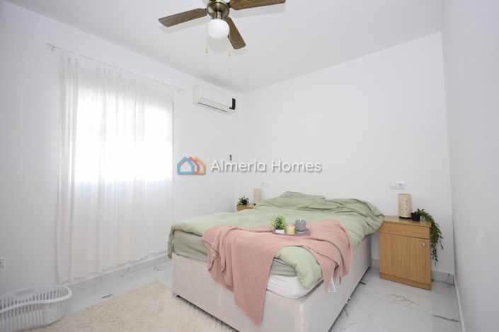 Image No.23-4 Bed Villa for sale