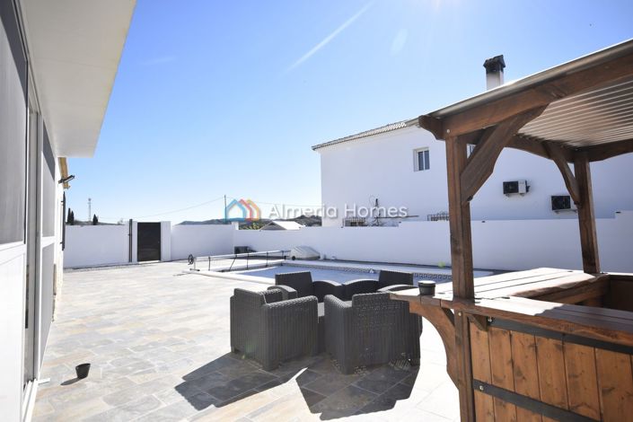 Image No.7-4 Bed Villa for sale