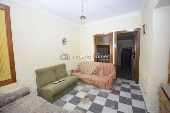 Image No.3-3 Bed Townhouse for sale