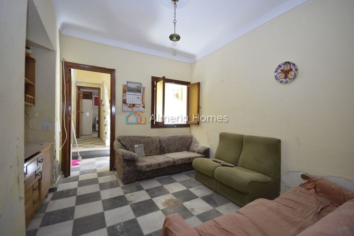 Image No.4-3 Bed Townhouse for sale