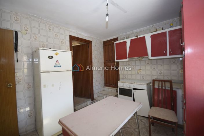 Image No.9-3 Bed Townhouse for sale