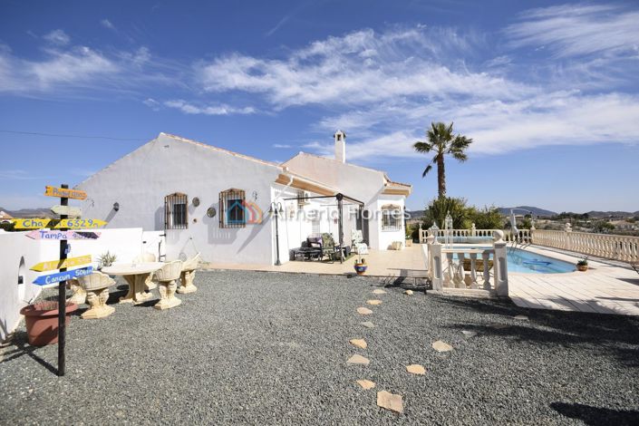 Image No.14-3 Bed Villa for sale