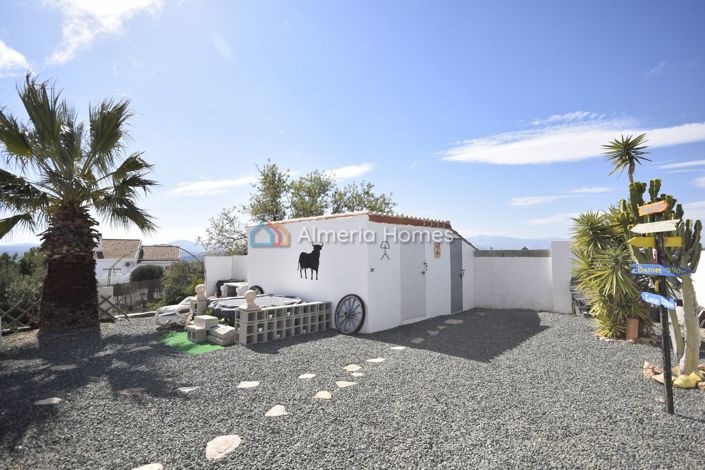 Image No.17-3 Bed Villa for sale