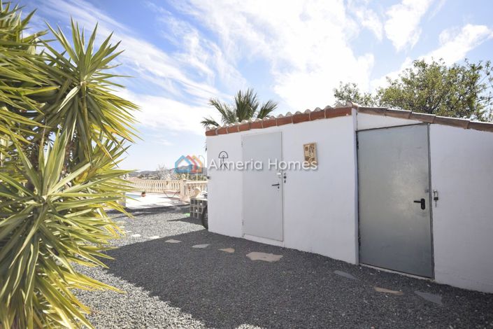 Image No.18-3 Bed Villa for sale