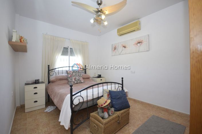 Image No.28-3 Bed Villa for sale