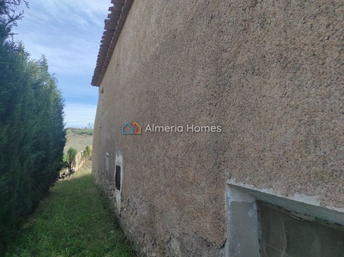 Image No.14-3 Bed Country House for sale