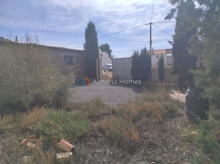 Image No.18-3 Bed Country House for sale