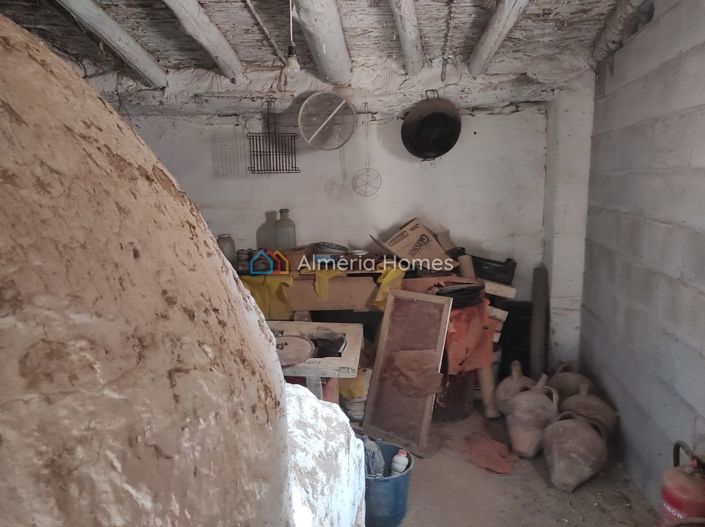 Image No.9-3 Bed Country House for sale