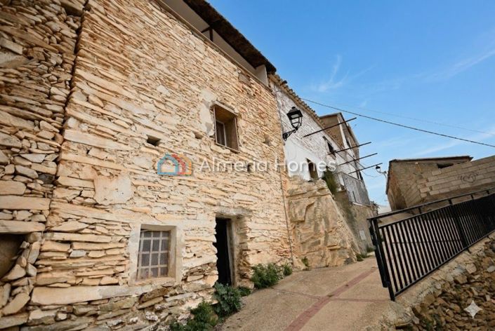 Image No.2-Maison de campagne de 3 chambres à vendre à Macael