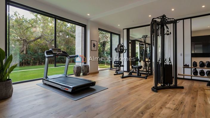 Image No.14-3 Bed Apartment for sale