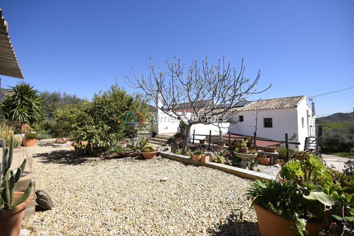 Image No.12-5 Bed Country House for sale