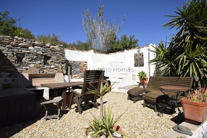 Image No.13-5 Bed Country House for sale