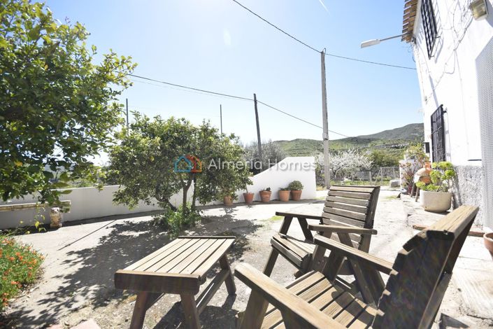 Image No.14-5 Bed Country House for sale