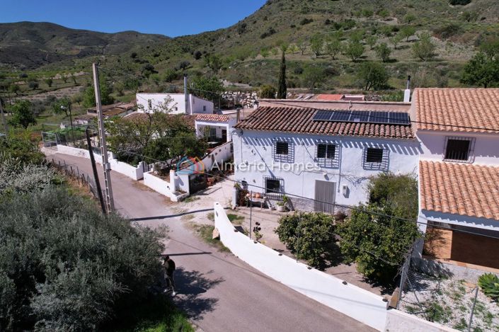 Image No.3-5 Bed Country House for sale