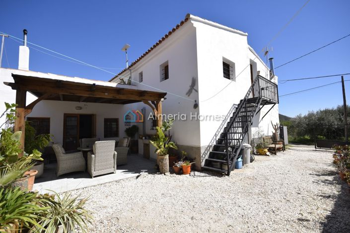 Image No.4-5 Bed Country House for sale