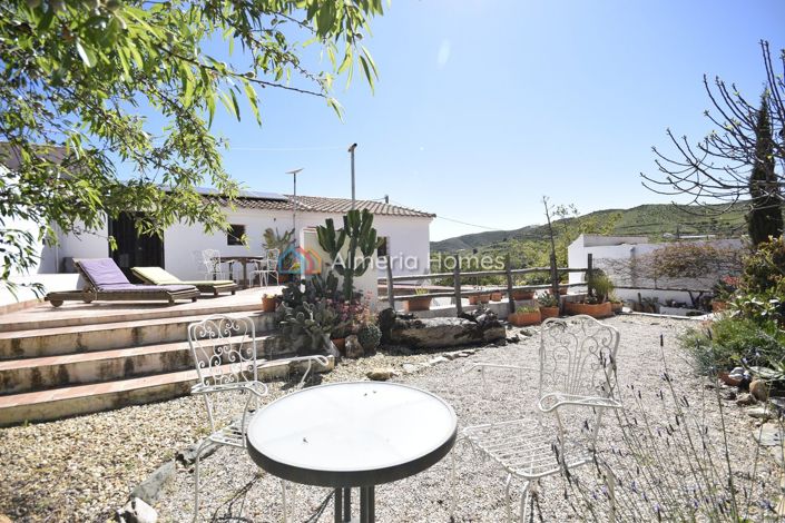 Image No.10-5 Bed Country House for sale
