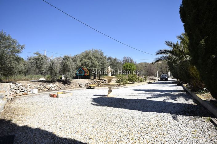 Image No.14-3 Bed Villa for sale