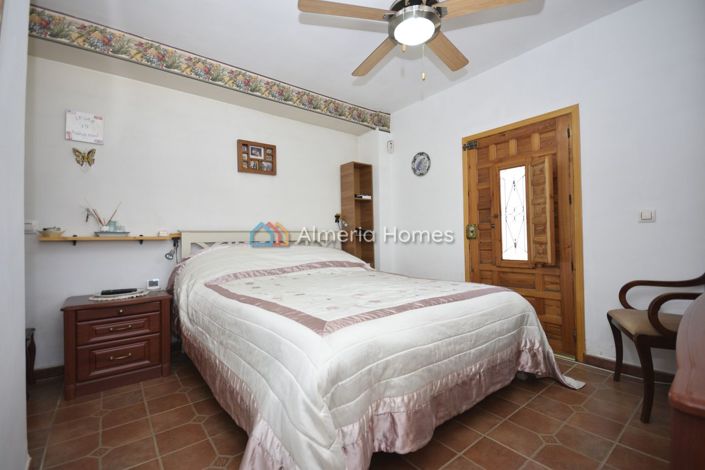 Image No.21-3 Bed Villa for sale