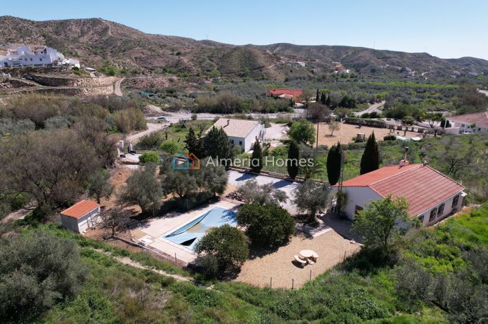 Image No.4-3 Bed Villa for sale