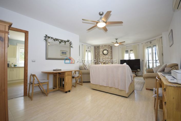 Image No.19-3 Bed Villa for sale