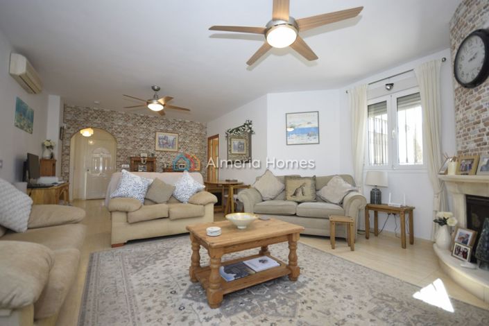 Image No.21-3 Bed Villa for sale