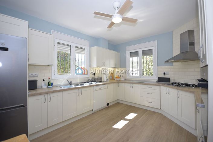 Image No.24-3 Bed Villa for sale