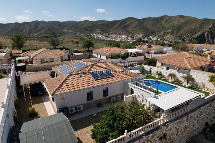 Image No.4-3 Bed Villa for sale