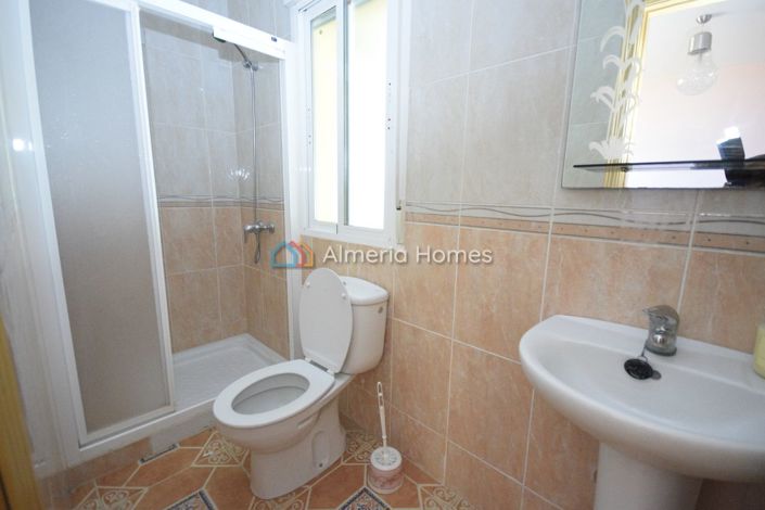 Image No.26-4 Bed Villa for sale