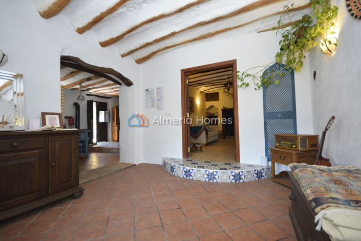 Image No.3-Maison de campagne de 6 chambres à vendre à Oria