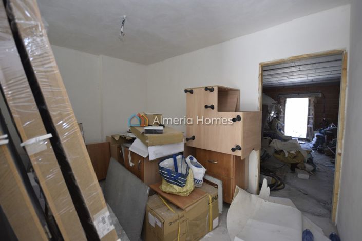 Image No.30-Maison de campagne de 6 chambres à vendre à Oria