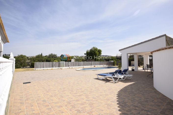 Image No.7-Villa de 3 chambres à vendre à Albox