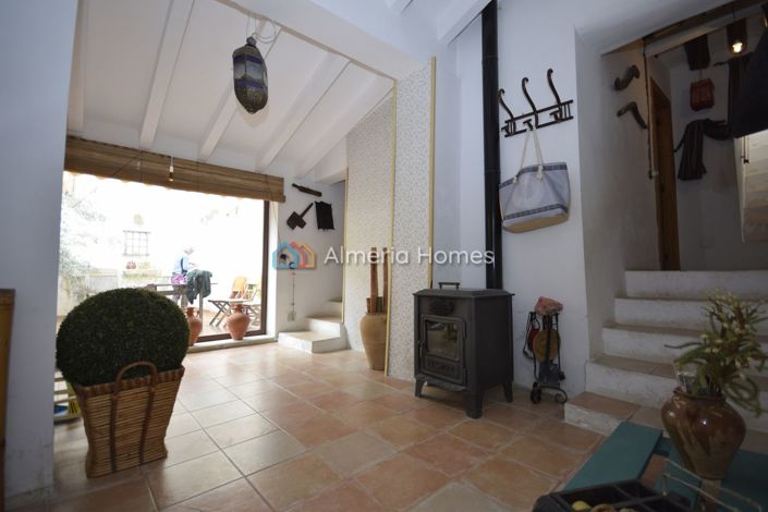 Image No.8-3 Bed Townhouse for sale