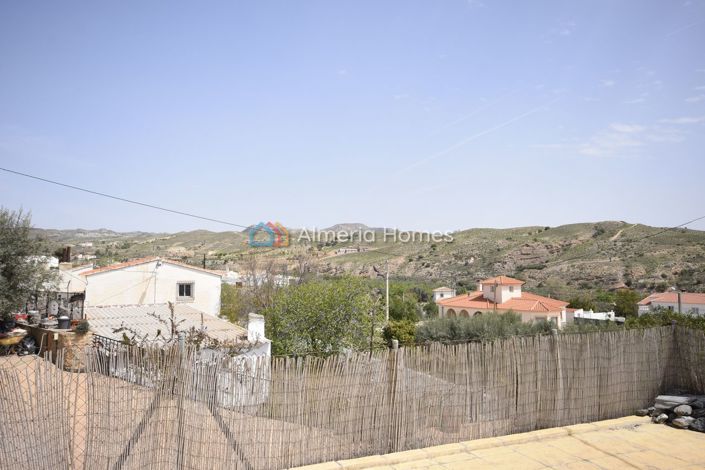 Image No.12-4 Bed Villa for sale