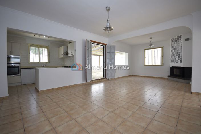 Image No.13-4 Bed Villa for sale