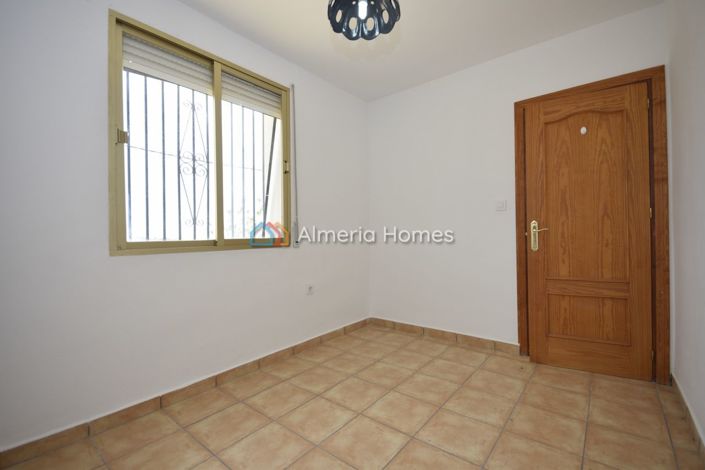 Image No.28-4 Bed Villa for sale