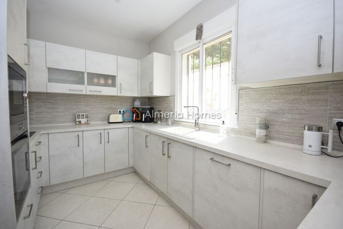 Image No.23-3 Bed Villa for sale